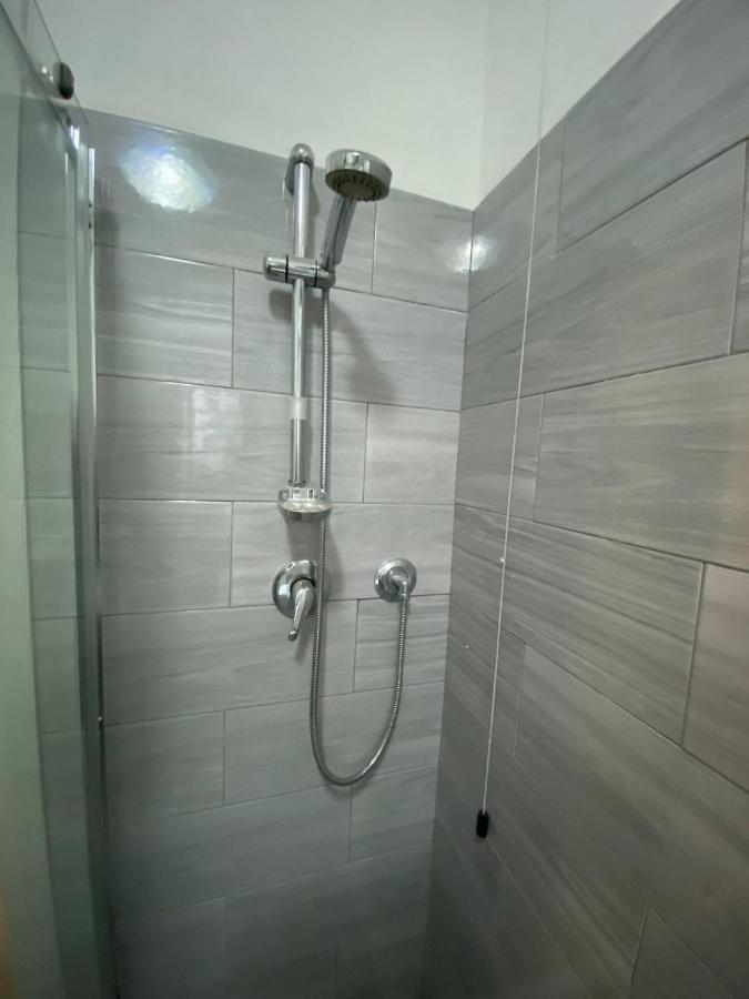 Rho Fiera Apartment Esterno foto