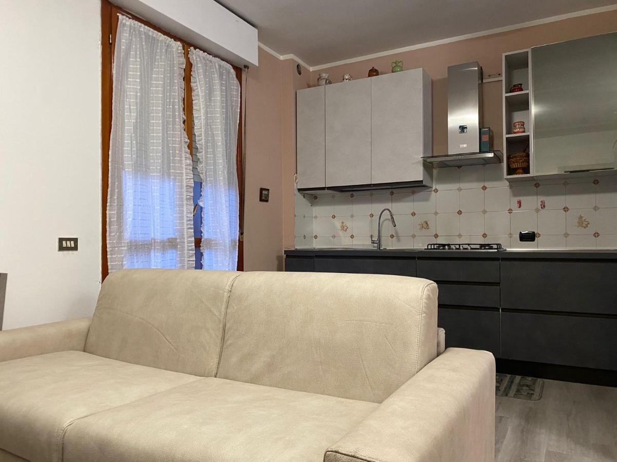 Rho Fiera Apartment Esterno foto