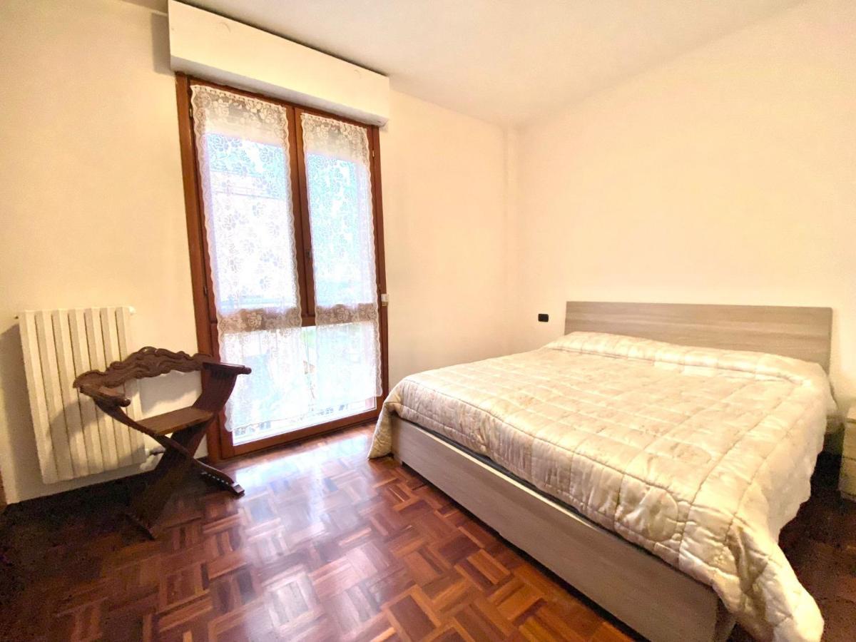 Rho Fiera Apartment Esterno foto